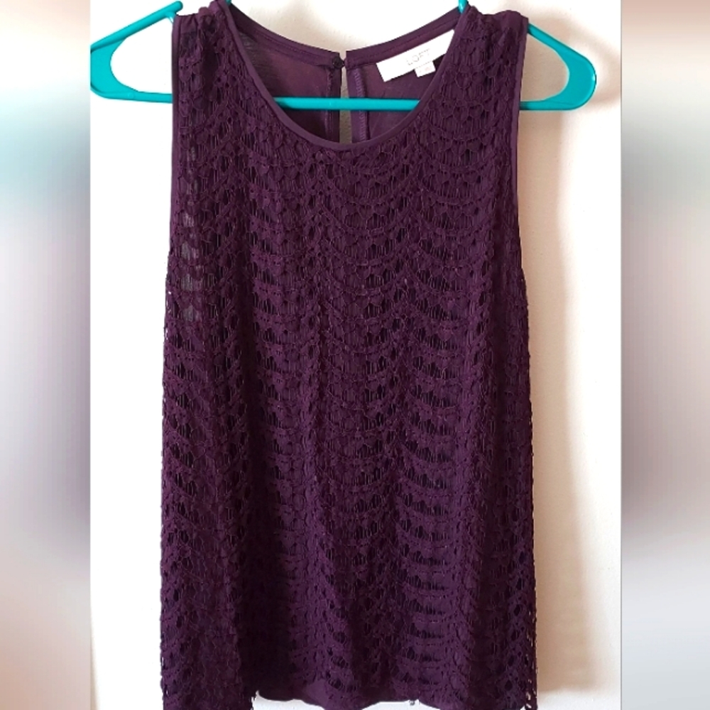 Ann Taylor LOFT Women's Purple Lace Front Sleeveless Blouse Size Medium